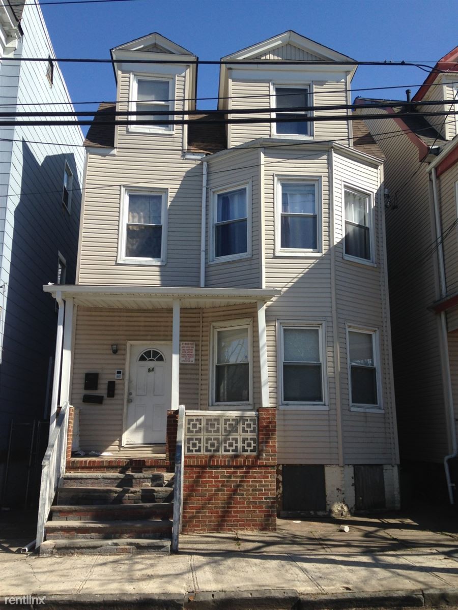 84 S 8th St, Newark, NJ 07107 3 Bedroom Apartment for Rent for 1,200
