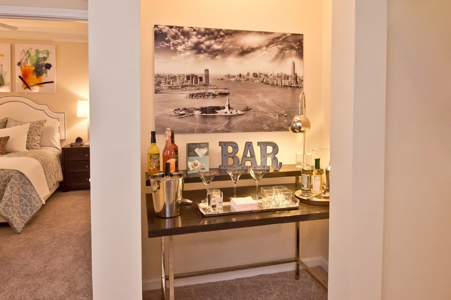 Gramercy at Buckhead, Atlanta (see reviews, pics & AVAIL)