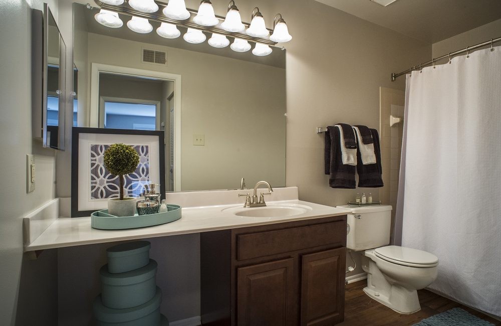 Hunters Chase Apartments, Evesham Township (see pics