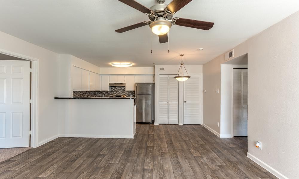 Sutter Ranch, Houston (see reviews, pics & AVAIL)