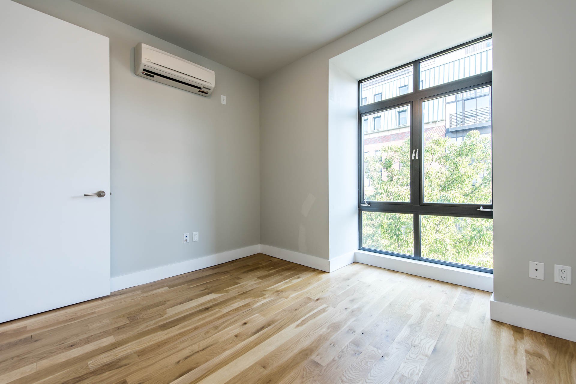 What Will 2,600 Rent You In East Williamsburg, Right Now?