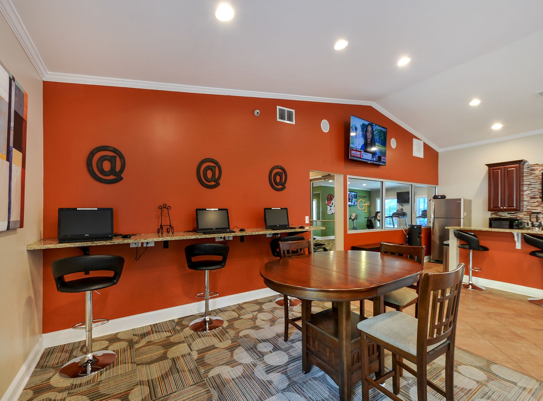 Forest Cove, Atlanta (see pics & AVAIL)