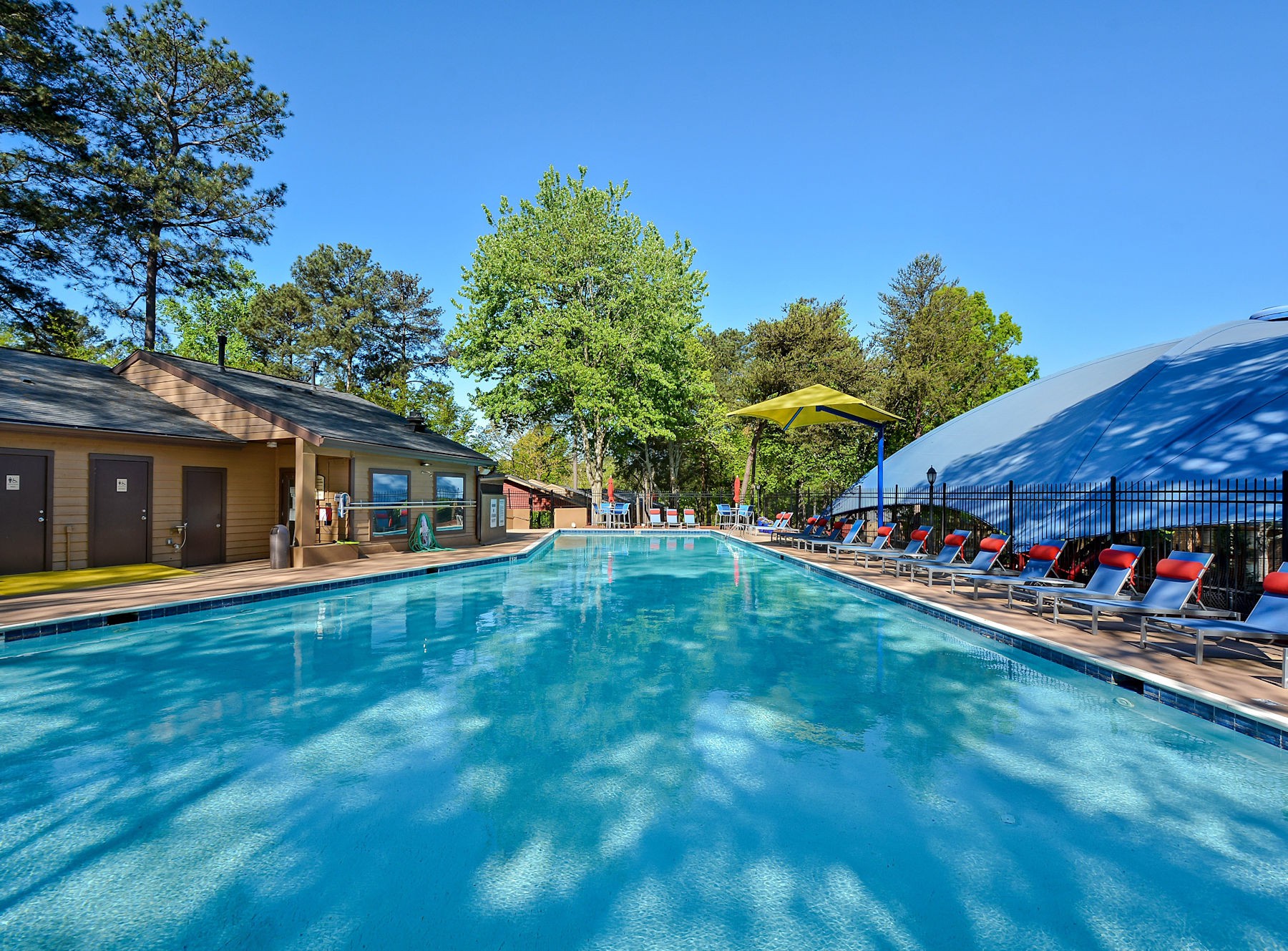 Forest Cove, Atlanta (see pics & AVAIL)