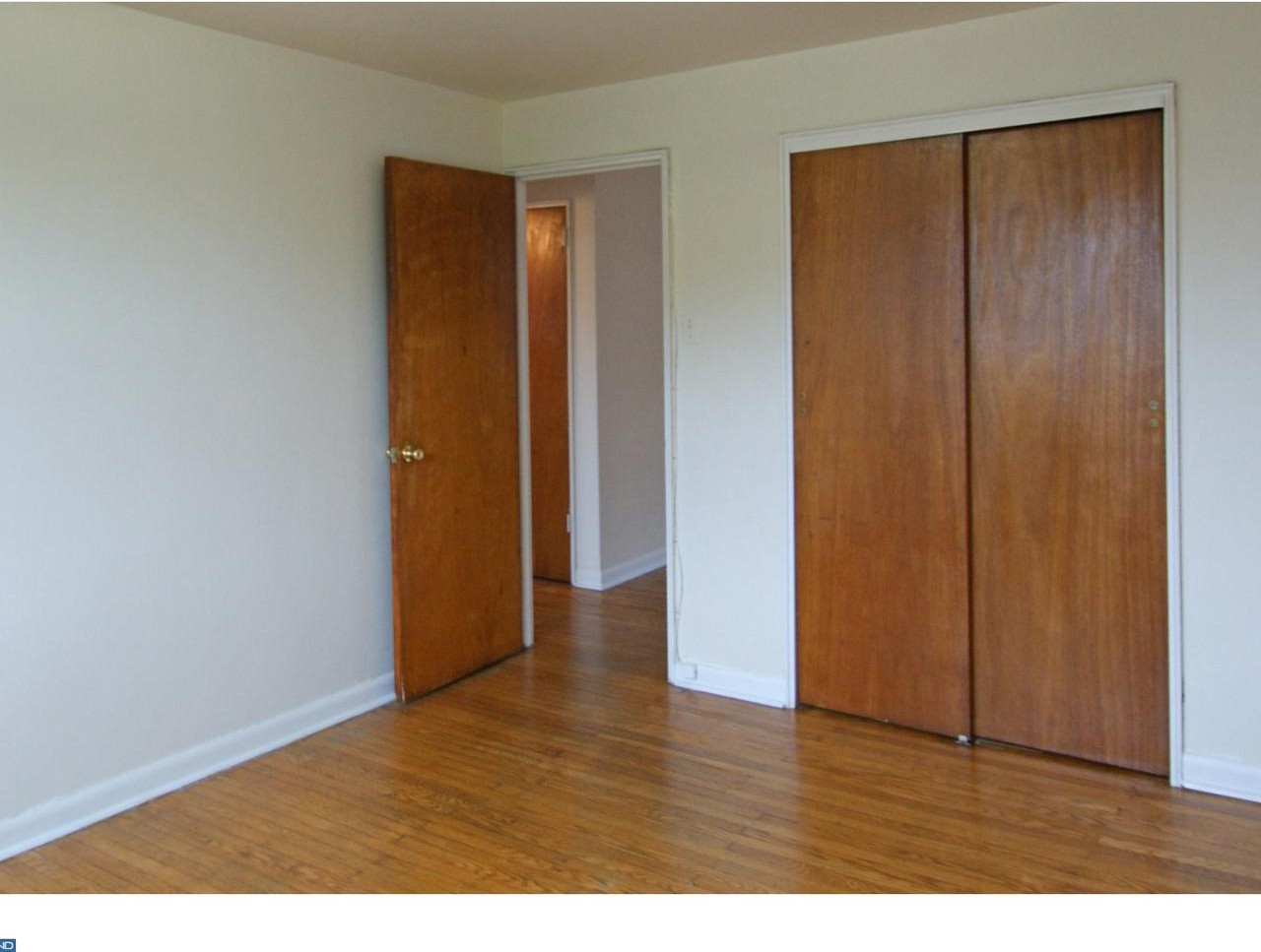 What's the cheapest rental available in Roxborough?