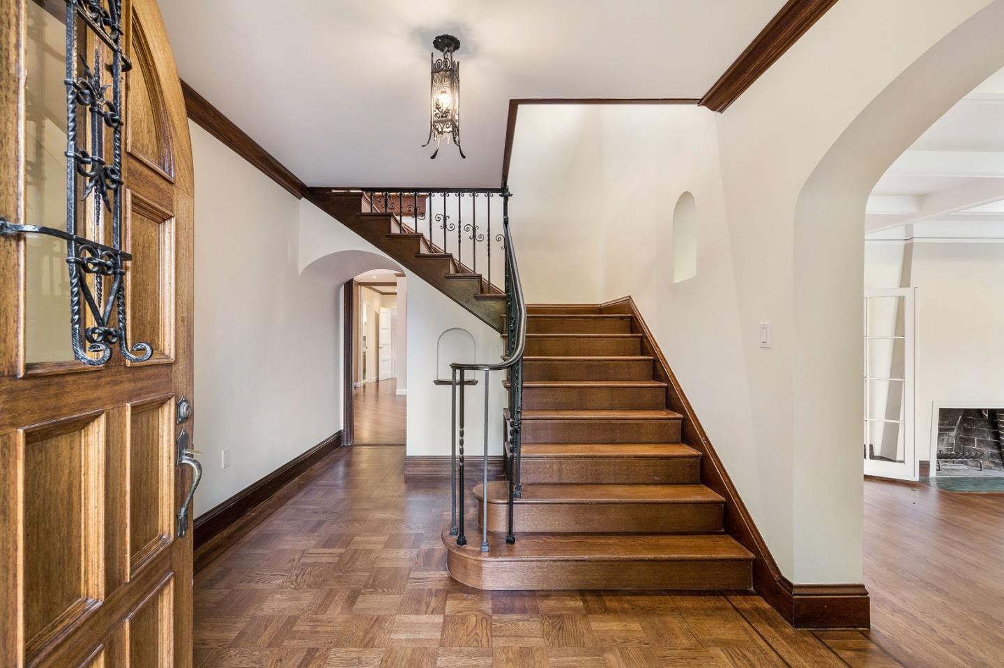 Explore the ritziest real estate rentals in San Mateo