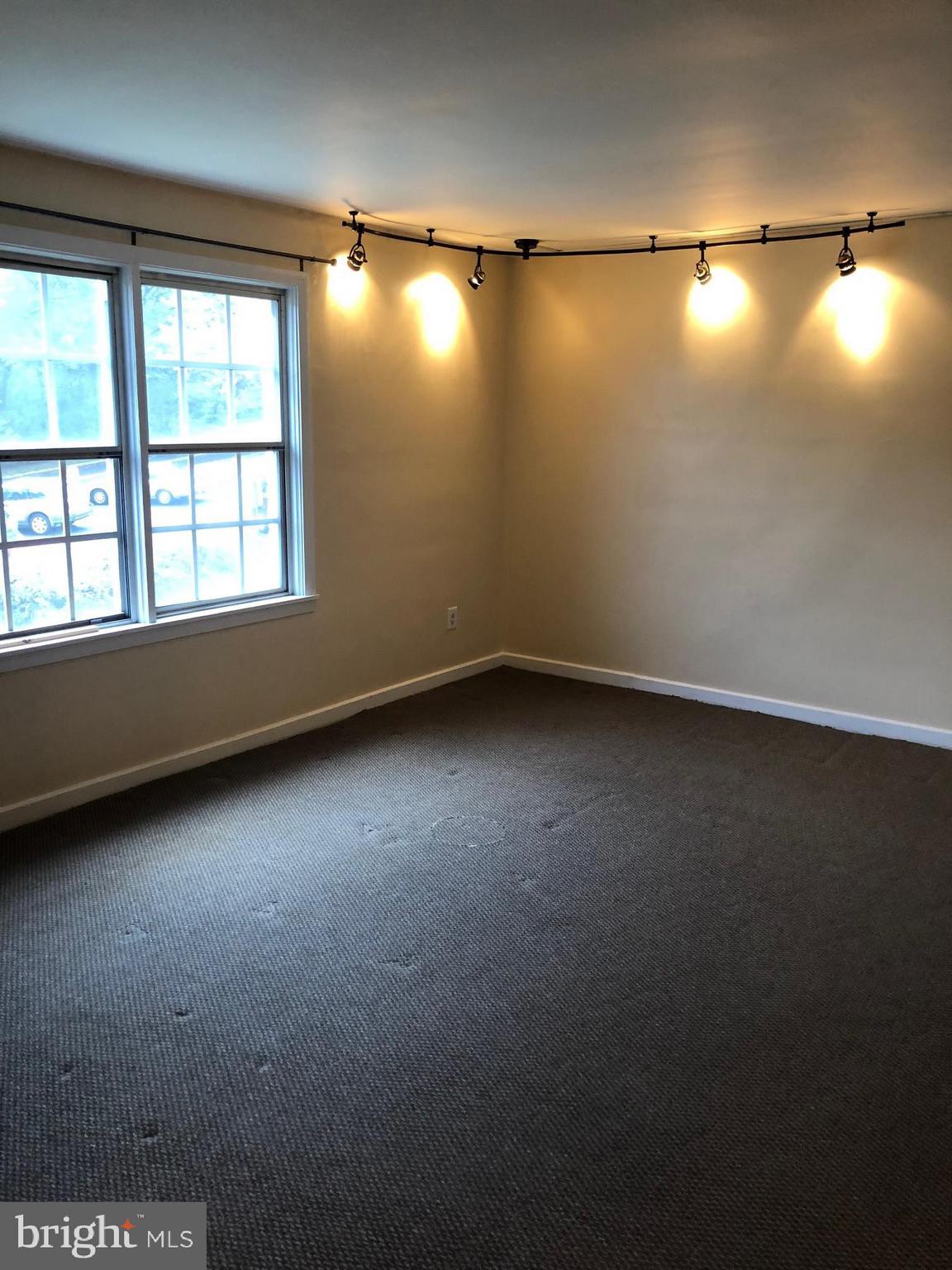 Check out today's cheapest rentals in Arlington