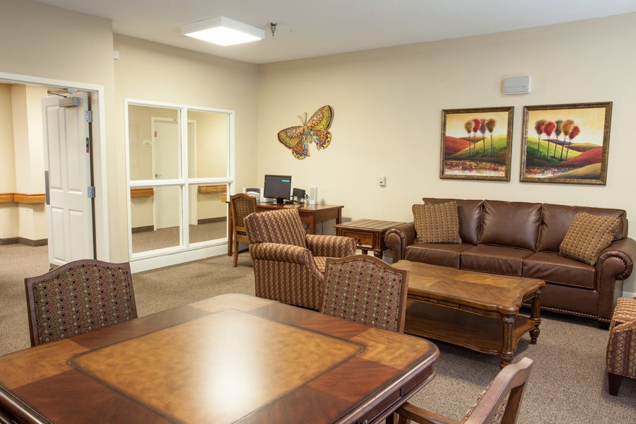The Heritage Tomball Senior Living 62 Reviews Tomball A Place for Mom