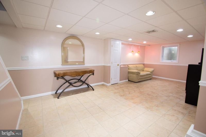 2522 Dartmouth Woods Road, Wilmington, DE 19810 ListReports