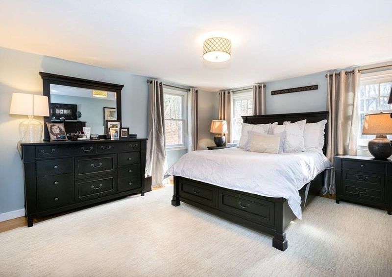 4 Mill River Ln, Hingham, MA 02043 ListReports