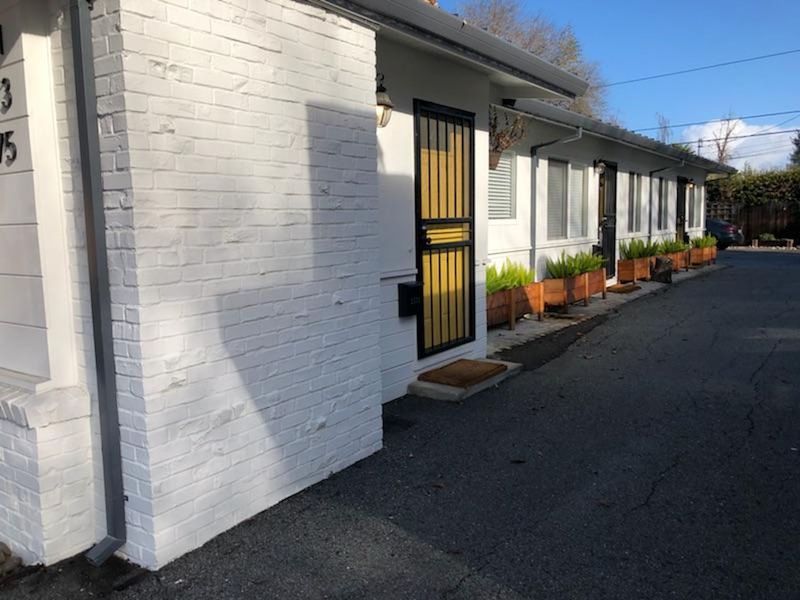 2571 Alma Street, Palo Alto, CA 94301 ListReports