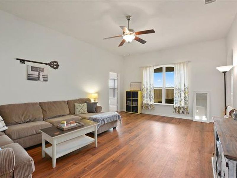 19212 Ellary Lane, Manor, TX 78653 ListReports