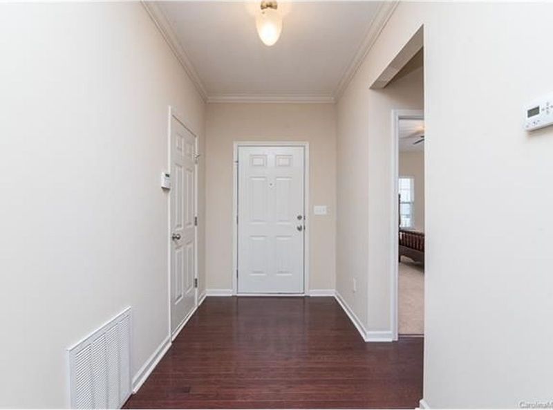 1192 Ellis Pond Drive, Rock Hill, SC 297308255 ListReports