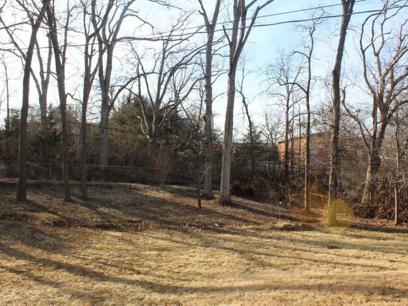 2238 Bluff Blvd, Columbia, MO 65201 ListReports