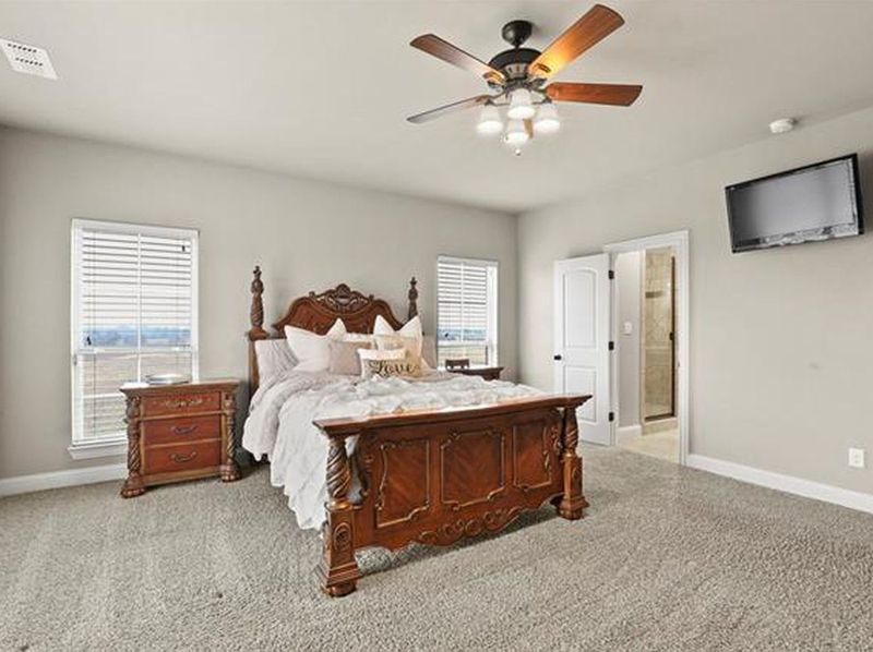 2016 Fox Bend Trce, Gunter, TX 75058 ListReports