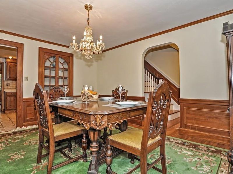 184 Lawrence Rd, Medford, MA 02155 ListReports