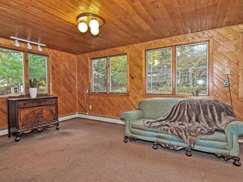 184 Lawrence Rd, Medford, MA 02155 ListReports