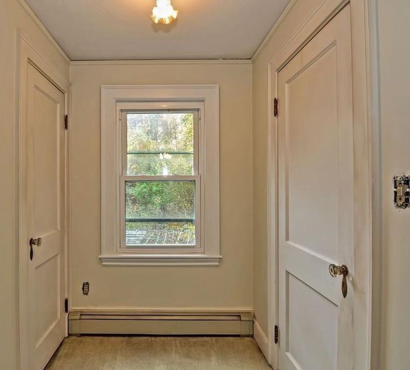 184 Lawrence Rd, Medford, MA 02155 ListReports