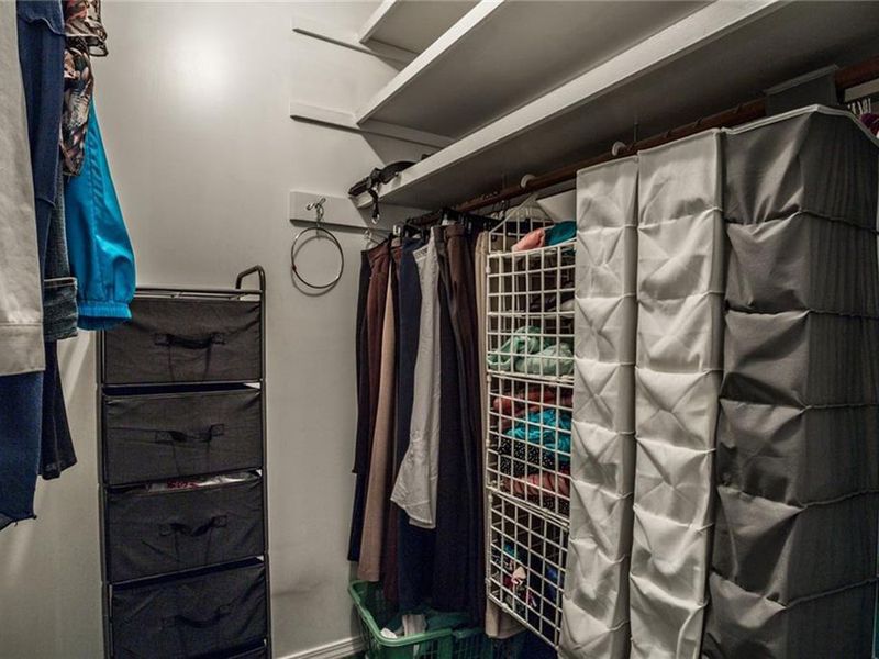 1313 Kings Cove Ct, Indianapolis IN 46260 ListReports