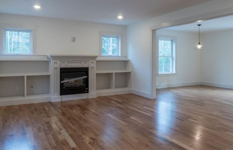 78 Lakeside Drive, Windham, ME 04062 ListReports