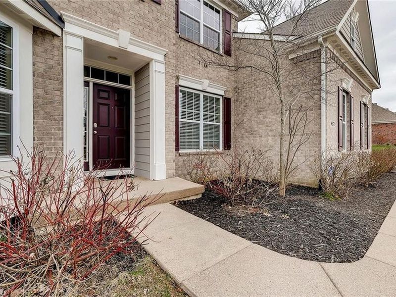 4371 Hickory Stick Row, Greenwood, IN 46143 ListReports