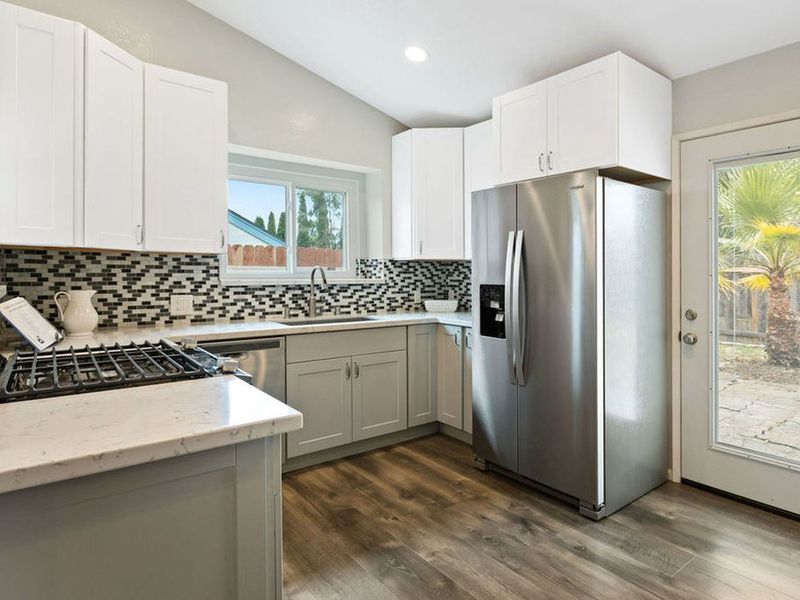 668 Irene Road, Oceanside, CA 92057 ListReports