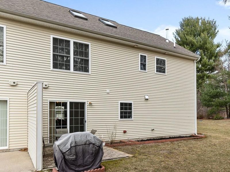 40 Mckenna Dr Unit 40, Billerica, MA 01862 ListReports