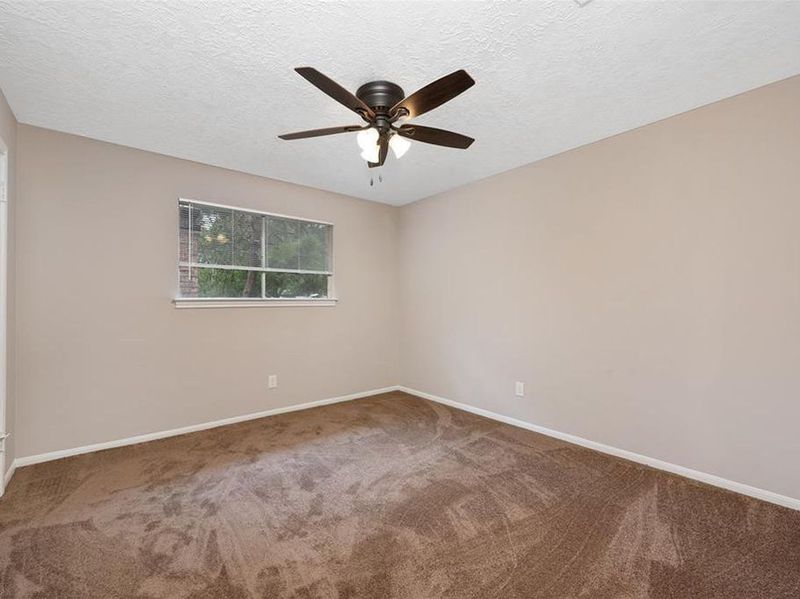 5523 Lodge Creek Drive, Houston, TX 77066 ListReports