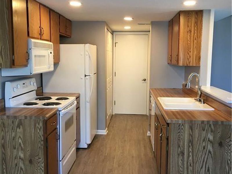 3039 Arrow Wood Lane, Indianapolis, IN ListReports