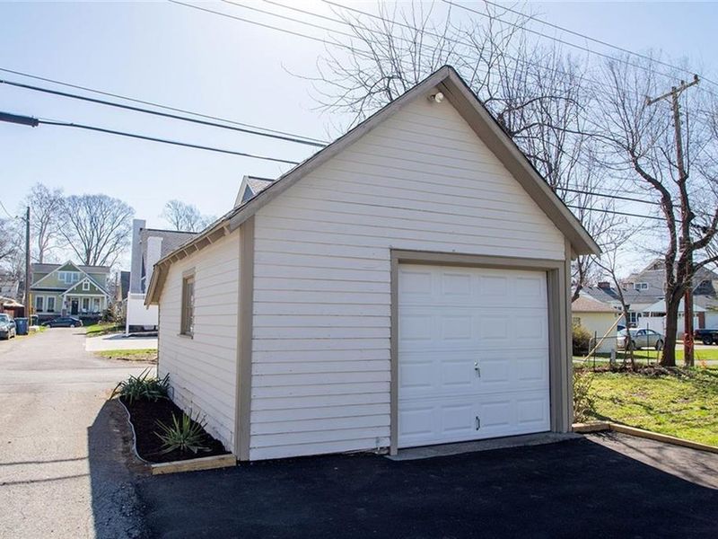 321 North Rangeline Road, Carmel, IN 46032 ListReports