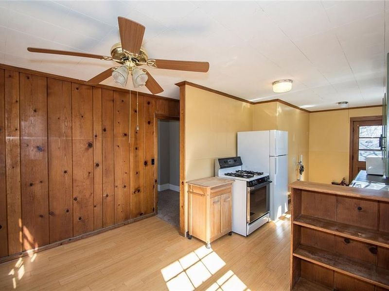 321 North Rangeline Road, Carmel, IN 46032 ListReports