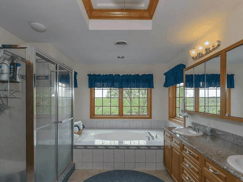 307 Sundance Ct, Hawk Point, MO, 63349 ListReports