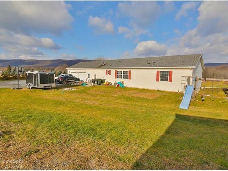 6080 Mantz Rd, Germansville, PA 18053 ListReports