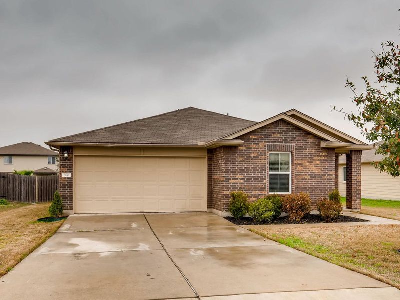 306 San Antonio Riverwalk, Hutto, TX 78634 ListReports