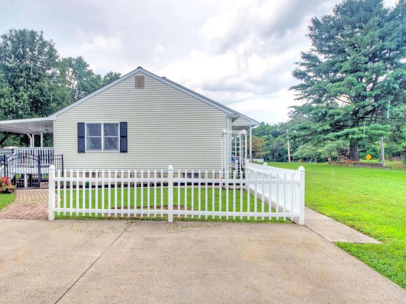 211 County House Rd, Clarksboro, NJ 08020 ListReports