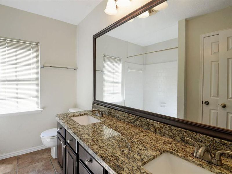 8611 Rocky Valley Drive, Houston, TX 77083 ListReports