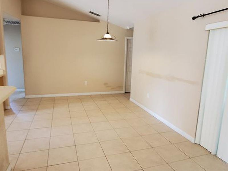 30 Whittington Drive, Palm Coast, FL 32164 ListReports