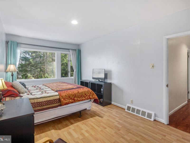 1315 Church Road, Wyncote, PA 19095 ListReports