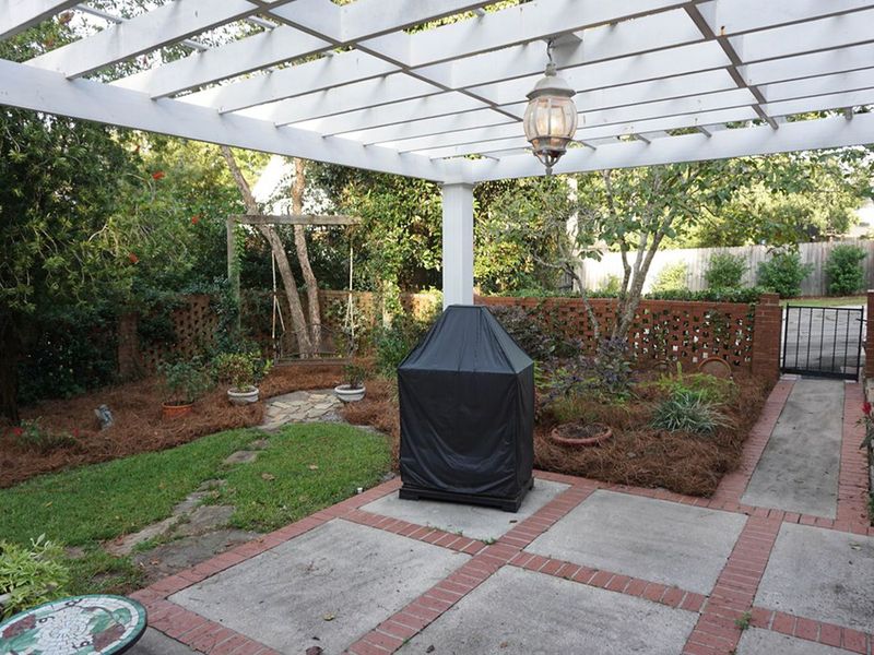 1210 Clover Hill Rd, Valdosta, GA 31602 ListReports