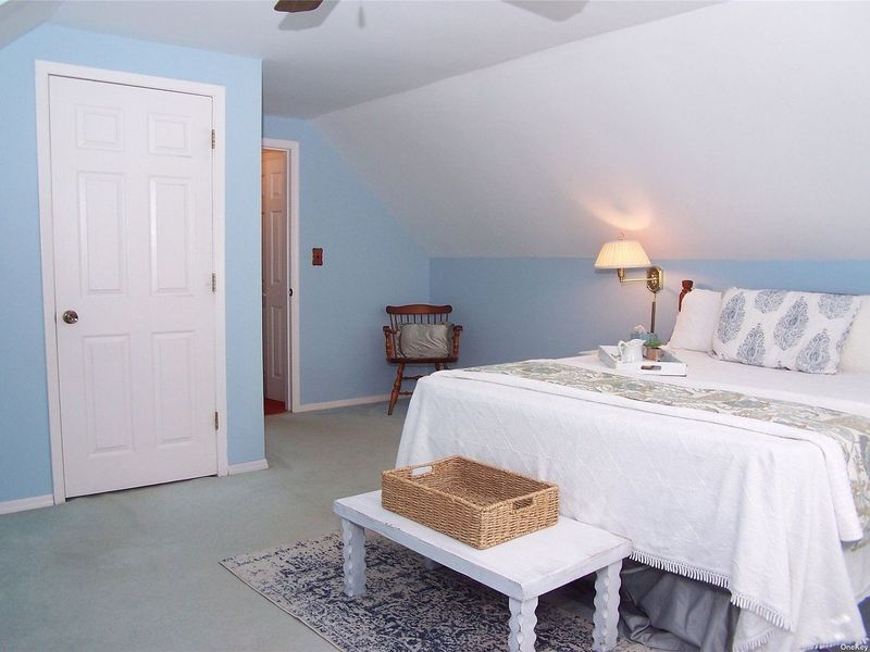 387 Renee Drive, Bayport, NY 11705 ListReports