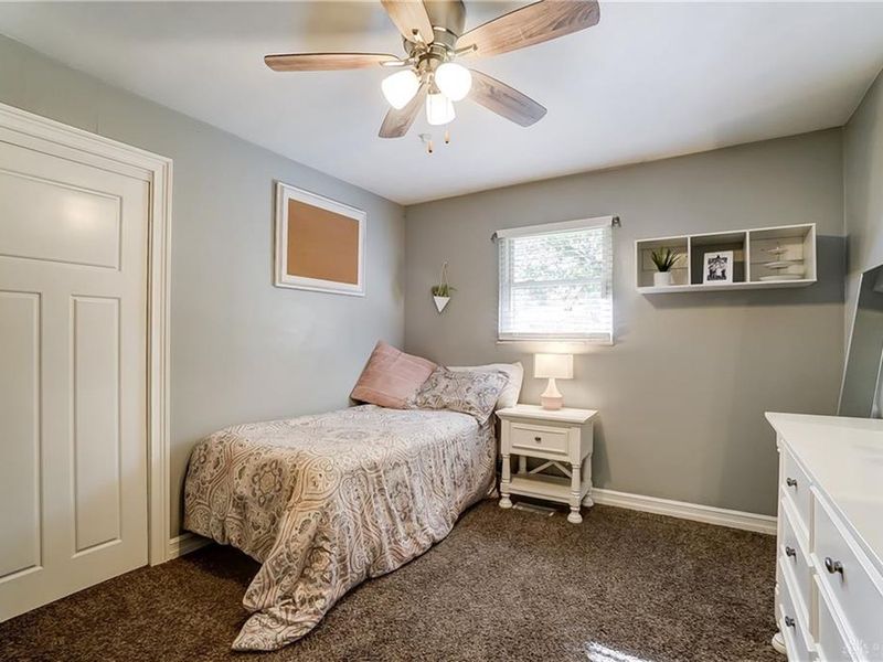 10764 Frederick Pike, Vandalia, OH, 45377 ListReports