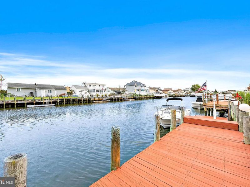 109 E Shrewsbury, Little Egg Harbor Twp, NJ, 08087 ListReports