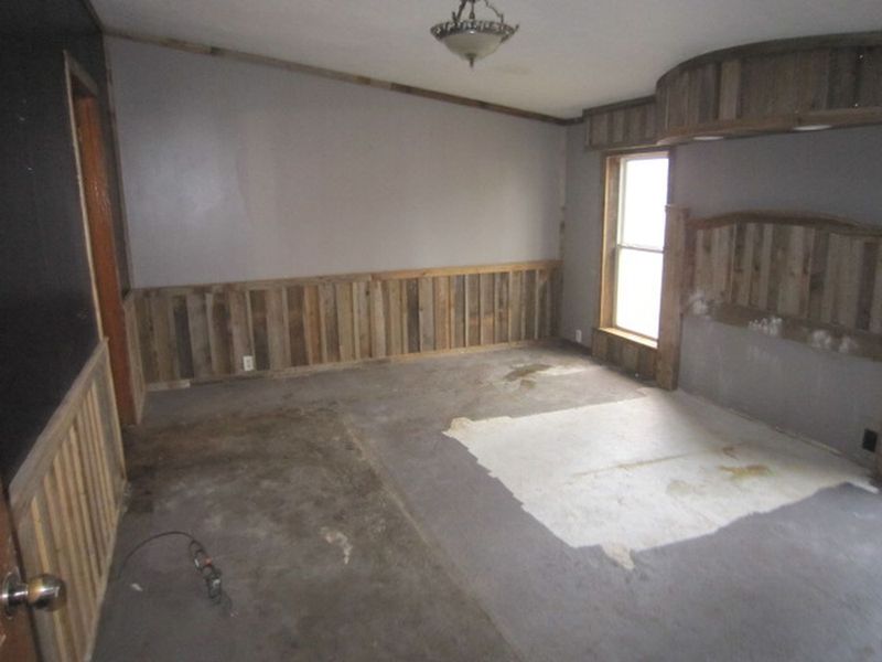 6052 S State Road 263, Williamsport, IN, 47993 ListReports