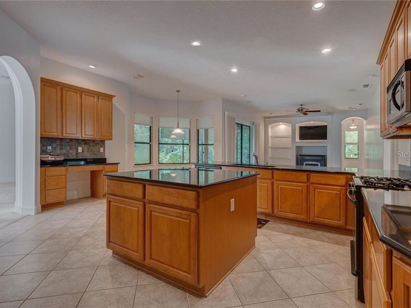 ListReports Download Open House Flyer