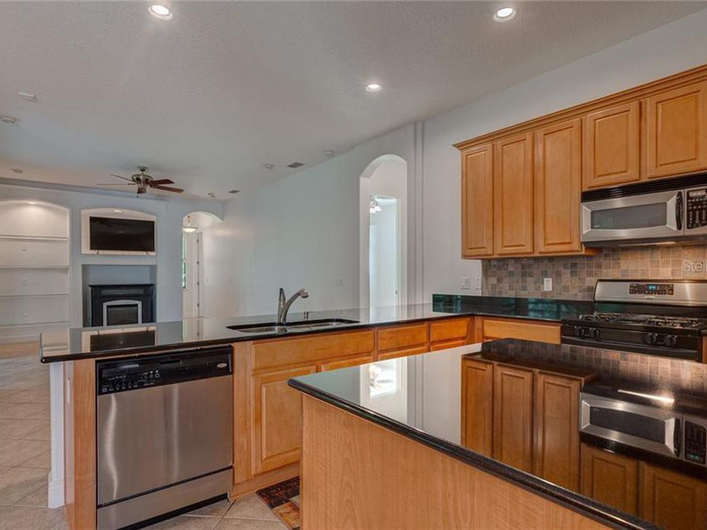 ListReports Download Open House Flyer