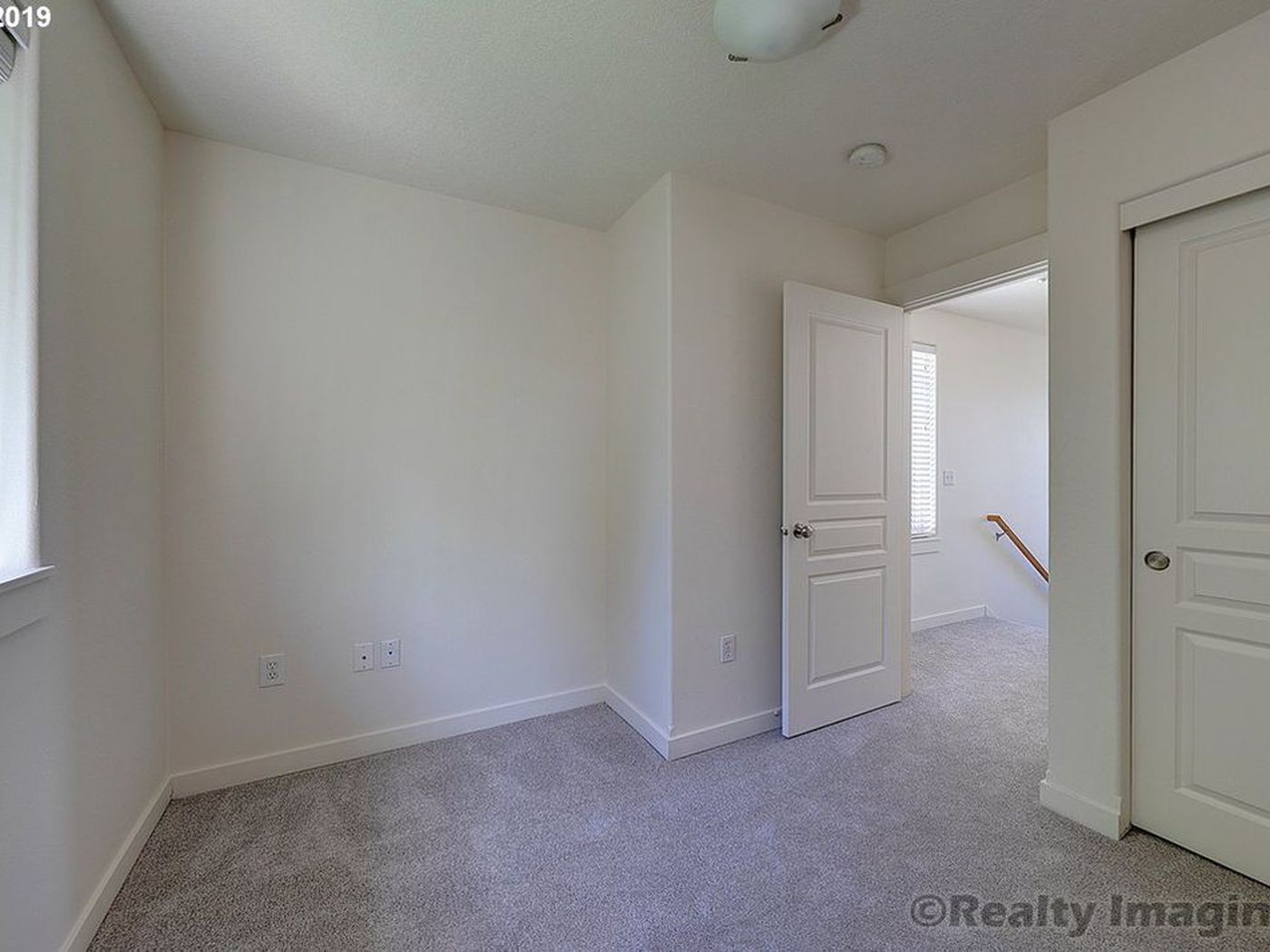 ListReports Download Open House Flyer