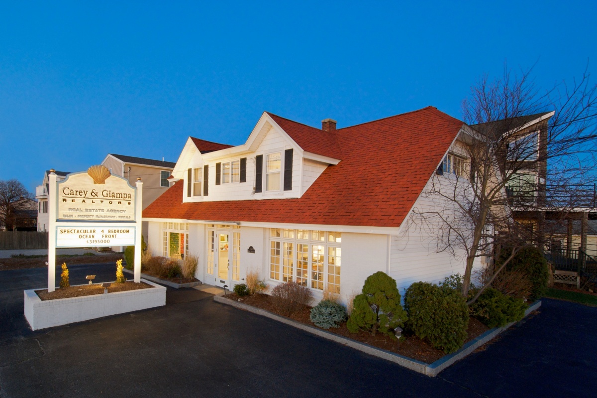 Contact Carey & Giampa Realtors