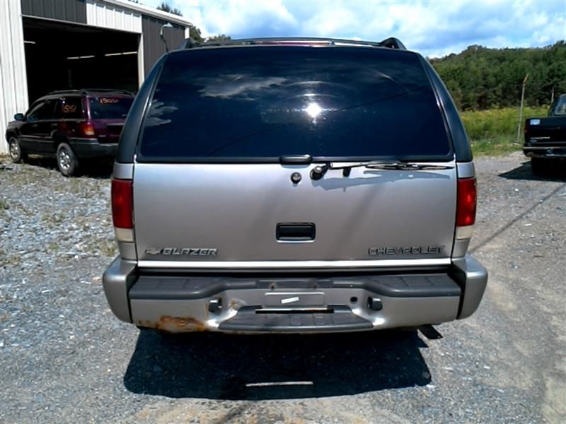 2000 CHEVROLET S10 BLAZER Engine Oil Cooler 414344 eBay