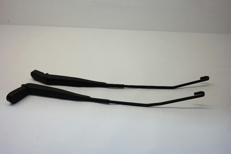 FORD F150 PICKUP FRONT WINDSHIELD WIPER ARM SET OF 2 LEFT AND RIGHT OEM