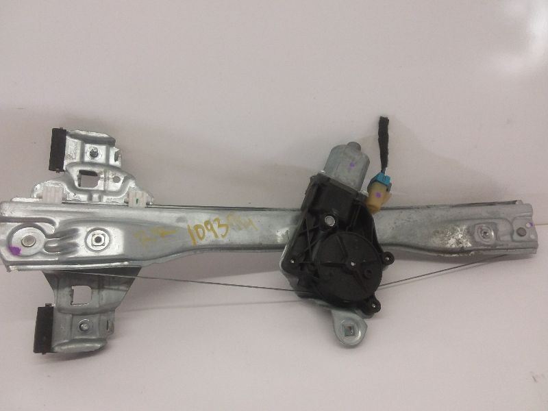 20122016 Chevy Cruze Passenger Right Rear Window Regulator eBay