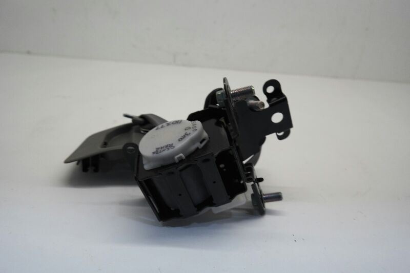 20082010 Honda Odyssey Center 3rd Third Row Seat Belt Retractor eBay